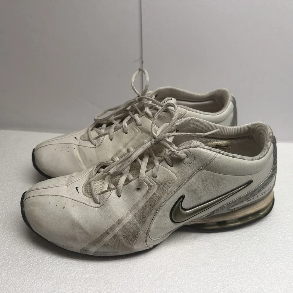 Nike Mens Reax Revolution White/Metallic Leather Sneakers Size 13